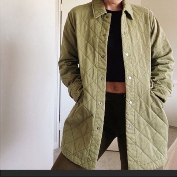 Joie Jackets & Blazers - Joie green quilted shacket button up long sleeve barn XS